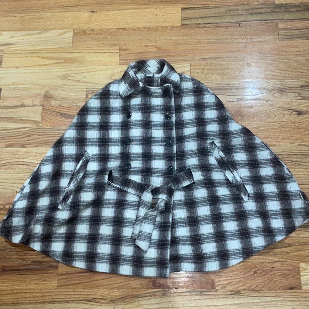 NEW Jockey Brown and White Textured Fabric Cape P2P